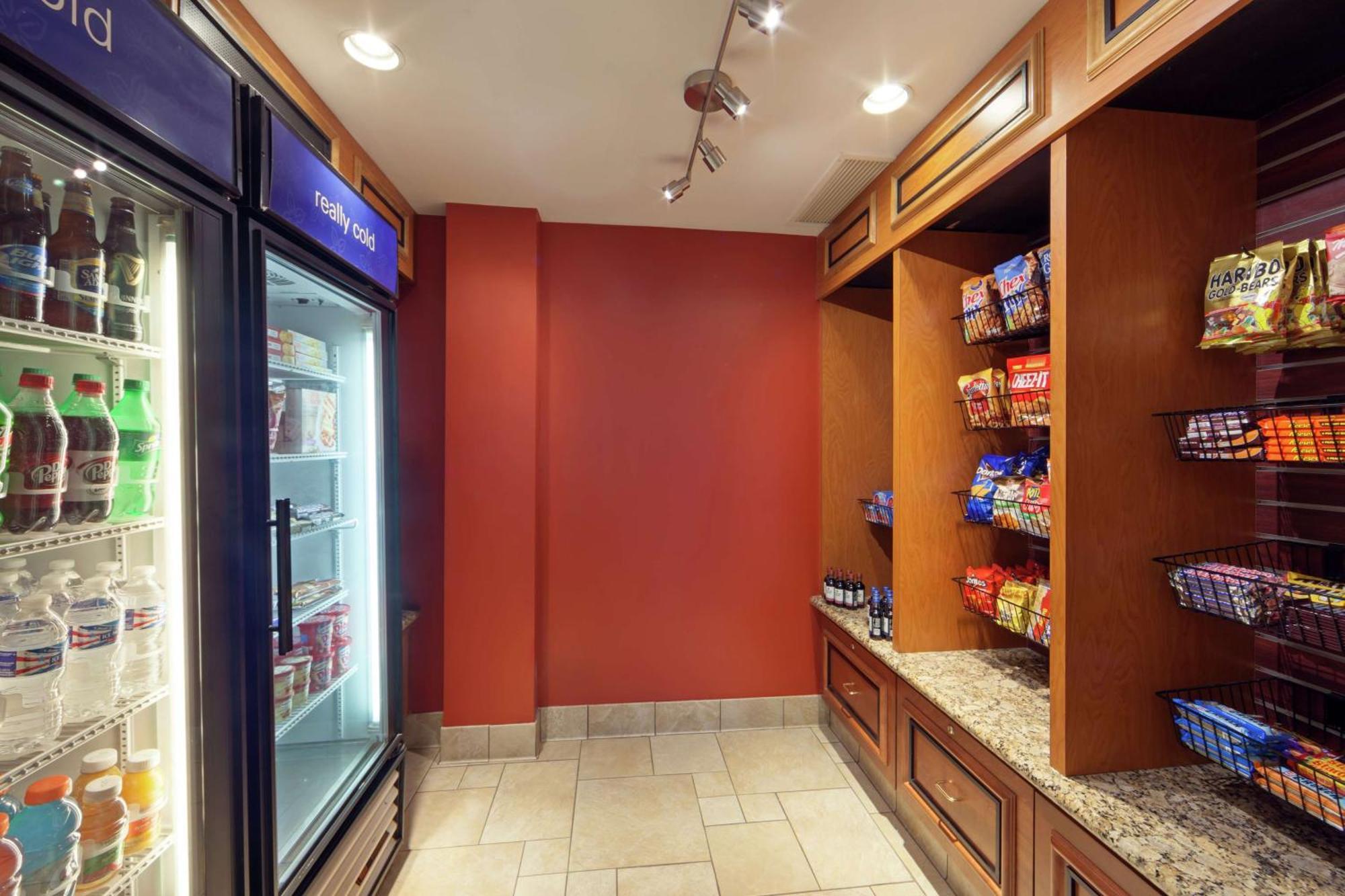 Hilton Garden Inn Chicago/Midway Airport Bedford Park Exterior photo
